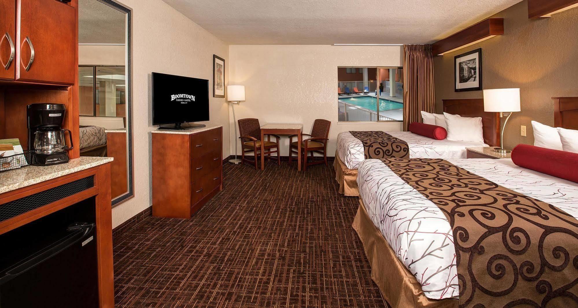 Best Western Plus Boomtown Casino Hotel Рино Екстериор снимка